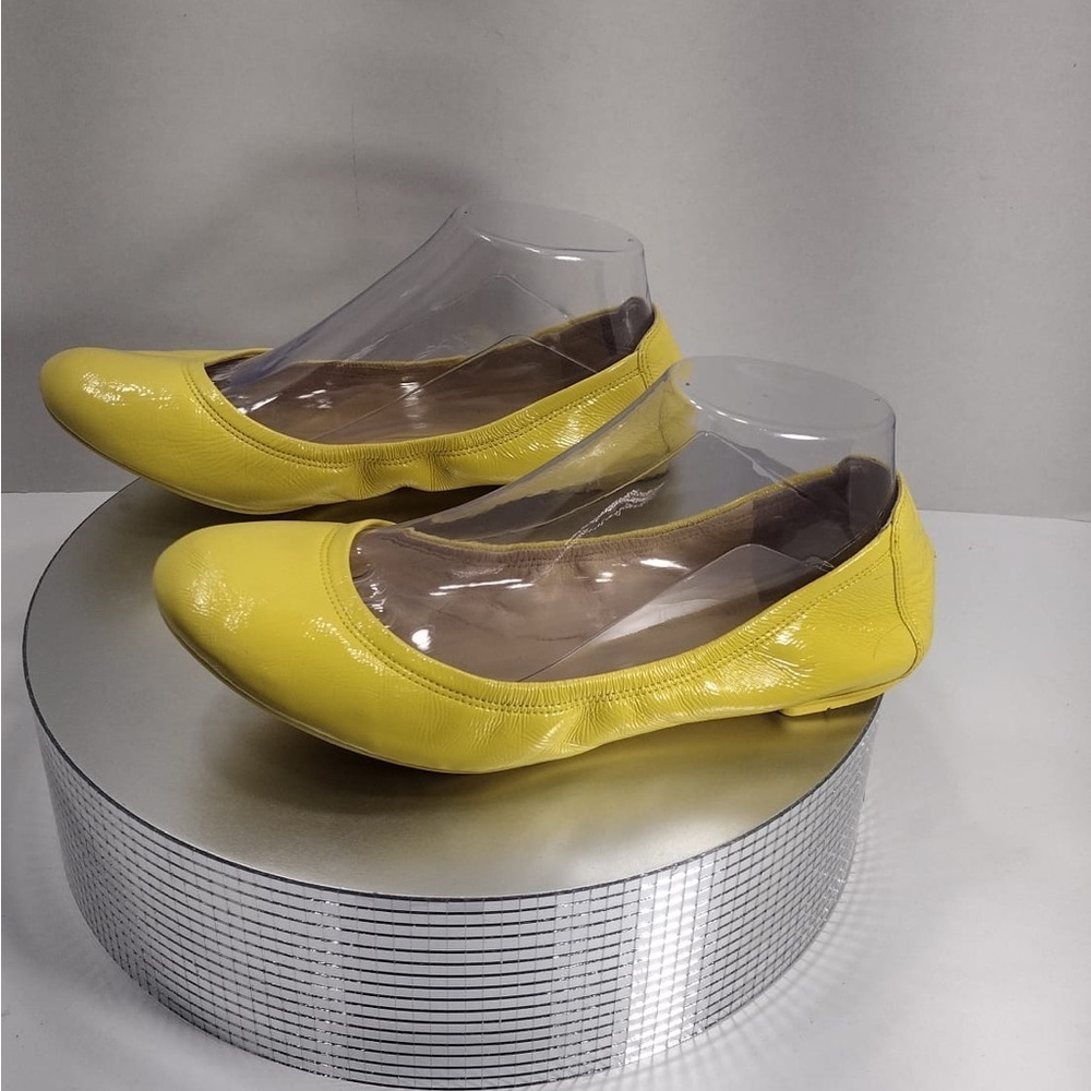 Cole haan Yellow Women's Flats size 8 pre owned Exellent condition - Picture 2 of 11